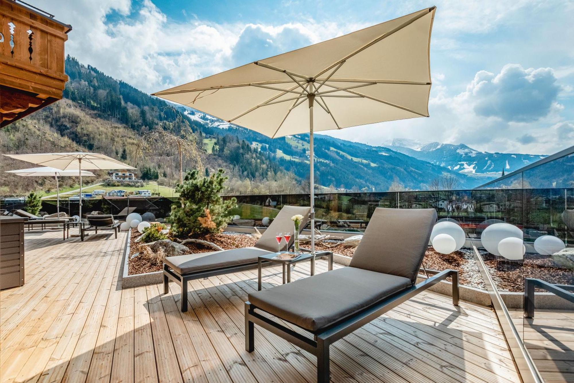 Apartmenthaus Wiesenhof Aschau Im Zillertal Luaran gambar